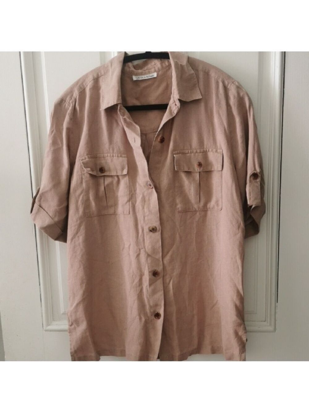 Evelyn & Arthur 100 % linen boxy safari blouse. Size L